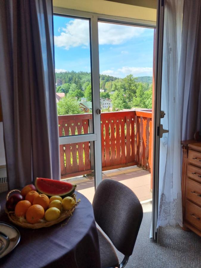 קרפאז' Hotel Karkonosze מראה חיצוני תמונה