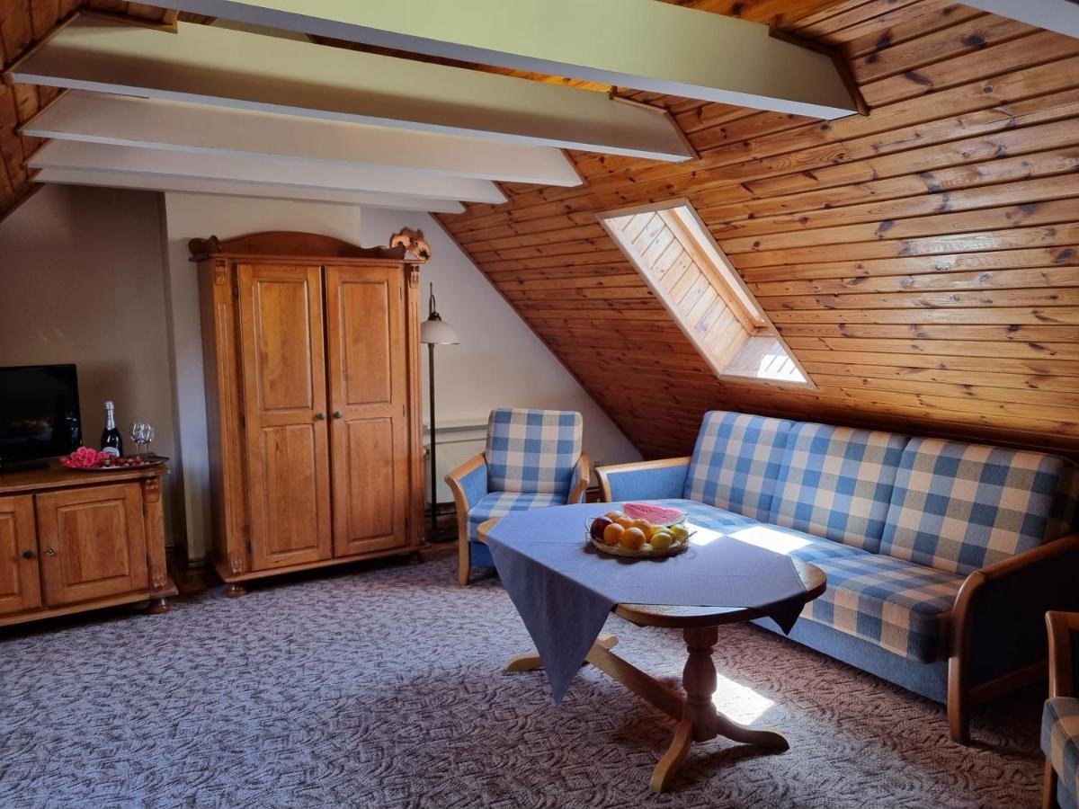 קרפאז' Hotel Karkonosze מראה חיצוני תמונה